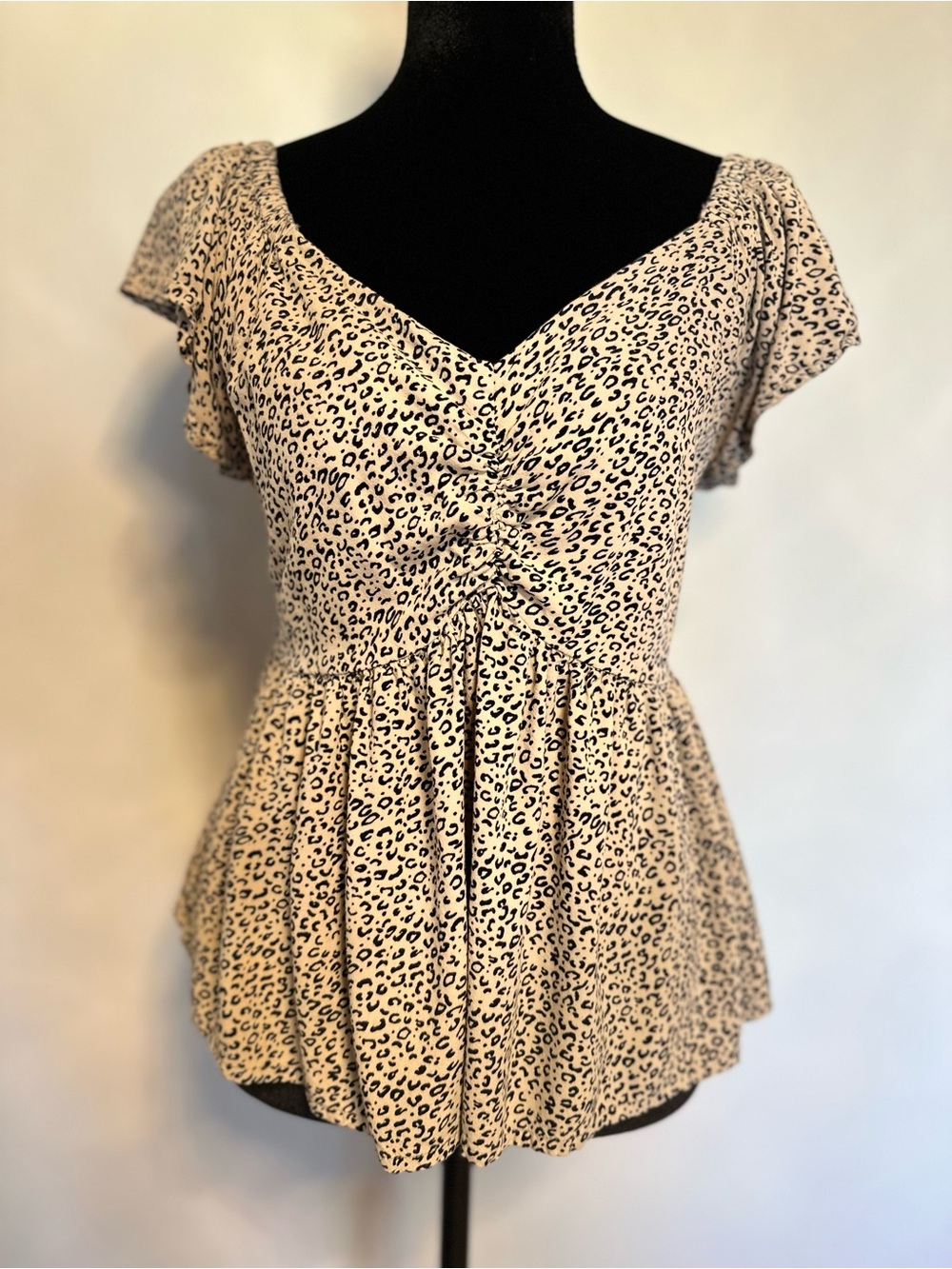 Japna Beige and Black Leopard Print V-neck Peplum Crop Top